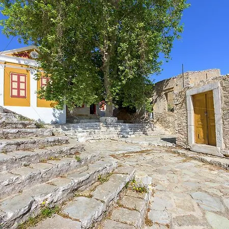 Vakantiehuis Platanos Sými